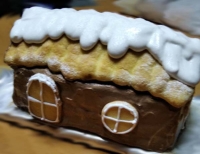 Торт "Різдвяний будиночок"